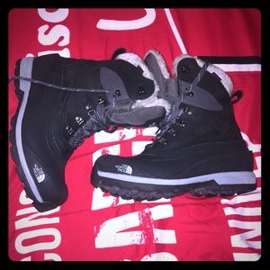 The North Face Verbera Chilkat 400 Women's Boots